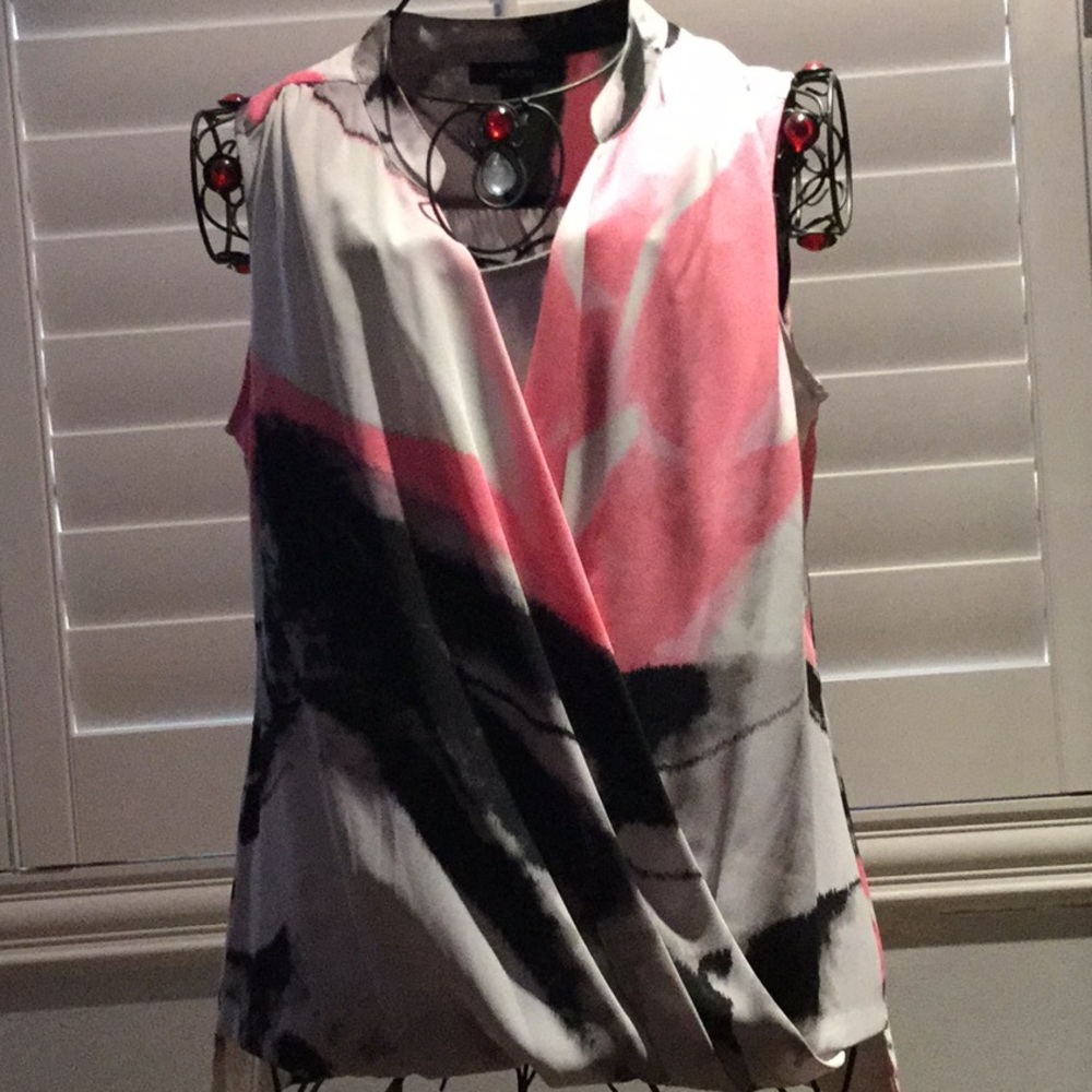 Elegant top